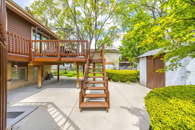 1410 W Jo Ann Lane, Addison, IL 60101
