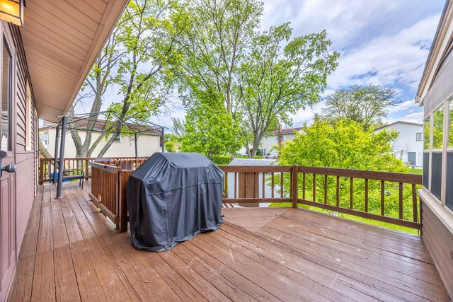1410 W Jo Ann Lane, Addison, IL 60101