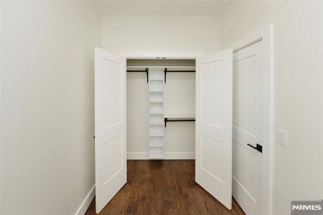 203 3rd Street 2, Jersey City, NJ 07302