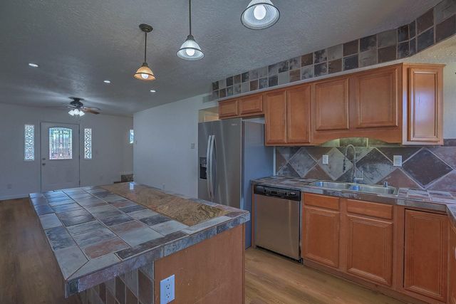 11609 Palm Springs Avenue NE, Albuquerque, NM 87111