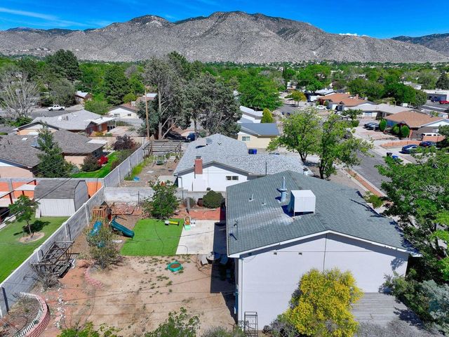 11609 Palm Springs Avenue NE, Albuquerque, NM 87111