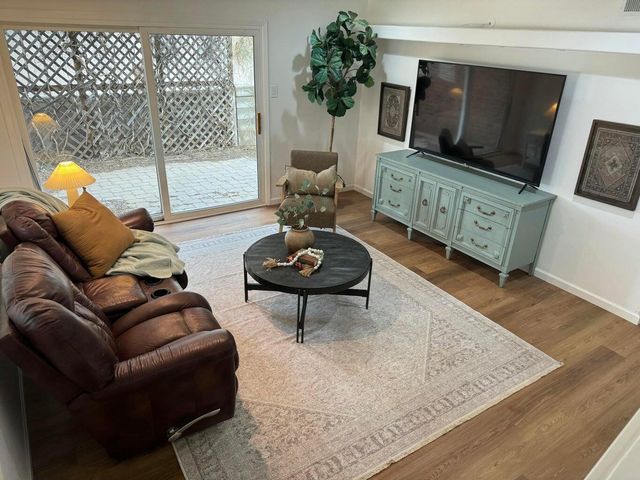 11609 Palm Springs Avenue NE, Albuquerque, NM 87111