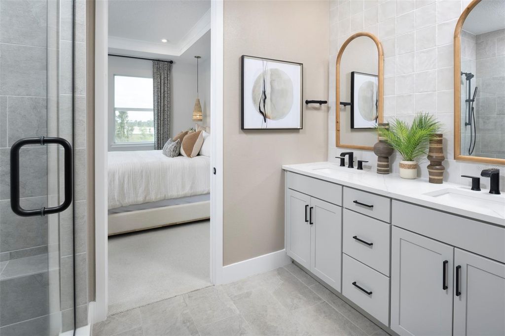 Image 10 of property listing at 17375 MOONFLOWER DRIVE 201, Venice, FL 34293