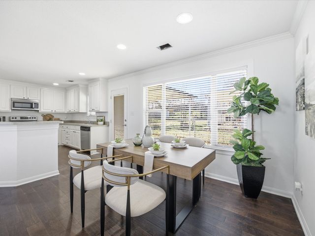 202 S Stratton Street, Decatur, TX 76234