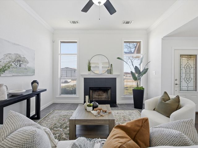 202 S Stratton Street, Decatur, TX 76234