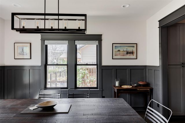 1910 Holly ST, Austin, TX 78702