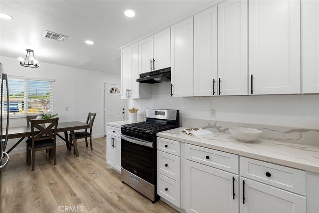 2140 Monroe, Colton, CA 92324