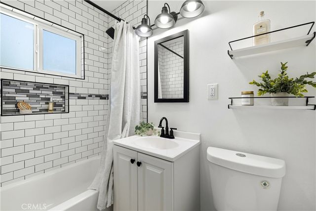 2140 Monroe, Colton, CA 92324