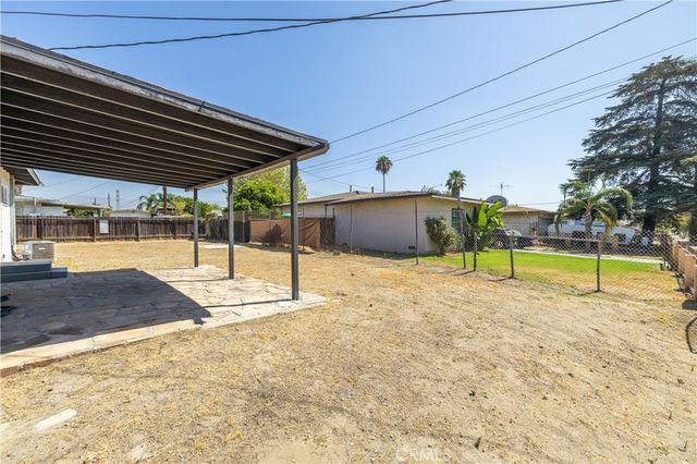 2140 Monroe, Colton, CA 92324