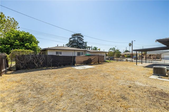 2140 Monroe, Colton, CA 92324