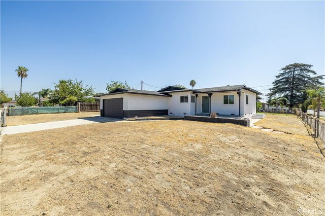 2140 Monroe, Colton, CA 92324