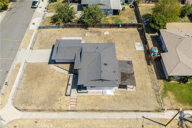 2140 Monroe, Colton, CA 92324