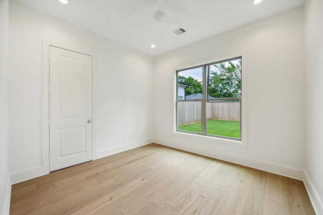 1714 Lamonte Lane, Houston, TX 77018