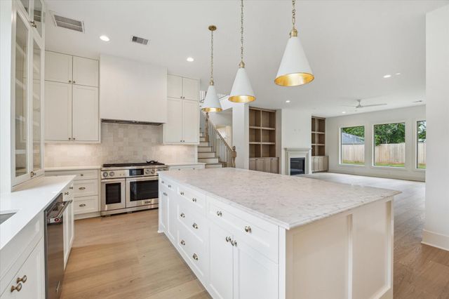 1714 Lamonte Lane, Houston, TX 77018