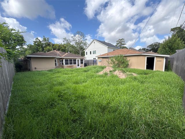 1714 Lamonte Lane, Houston, TX 77018