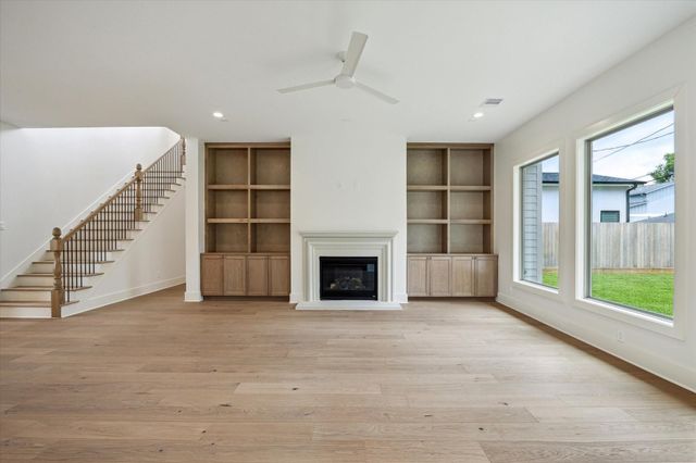 1714 Lamonte Lane, Houston, TX 77018