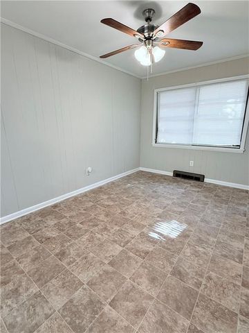 318 W Bonnell Street, Oxford, GA 30054