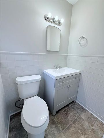 318 W Bonnell Street, Oxford, GA 30054