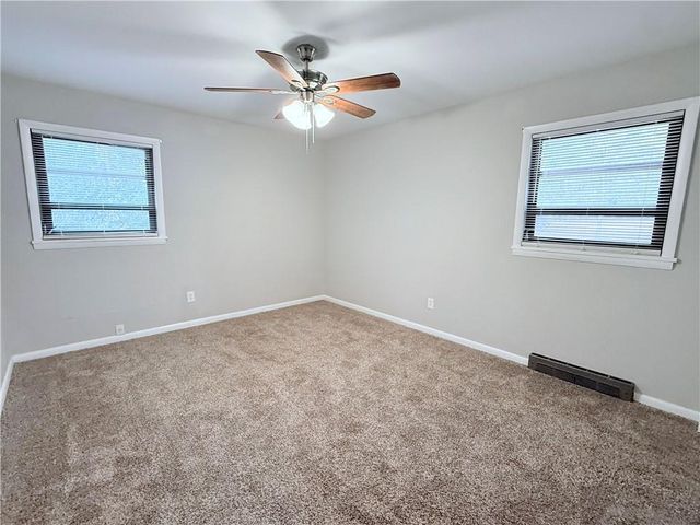 318 W Bonnell Street, Oxford, GA 30054