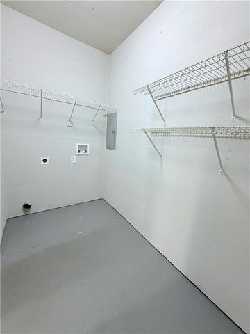 318 W Bonnell Street, Oxford, GA 30054