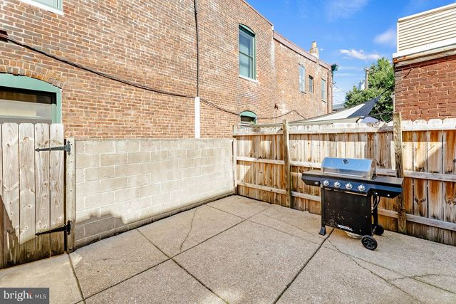 2432 MEMPHIS ST, Philadelphia, PA 19125