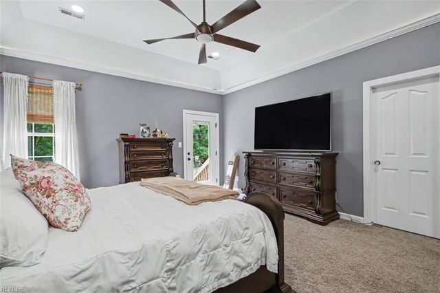 2628 Lower Greens PL, Virginia Beach, VA 23456