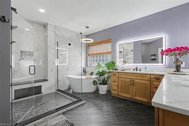 2628 Lower Greens PL, Virginia Beach, VA 23456