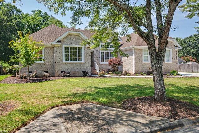 2628 Lower Greens PL, Virginia Beach, VA 23456