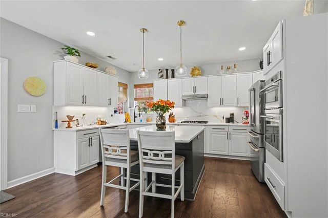 2628 Lower Greens PL, Virginia Beach, VA 23456