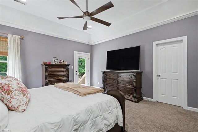 2628 Lower Greens PL, Virginia Beach, VA 23456