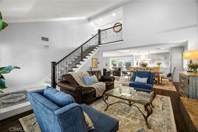 9873 Milton, Cypress, CA 90630