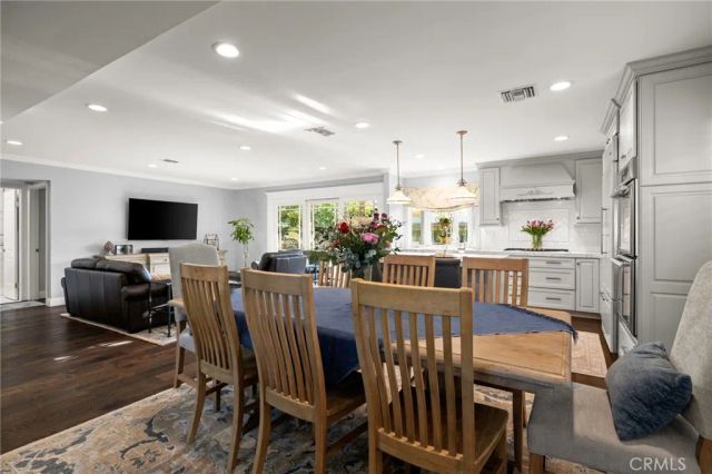 9873 Milton, Cypress, CA 90630