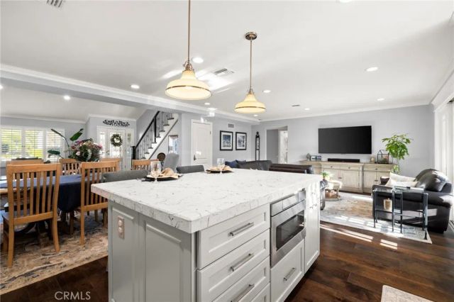 9873 Milton, Cypress, CA 90630