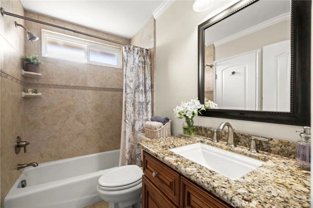 9873 Milton, Cypress, CA 90630