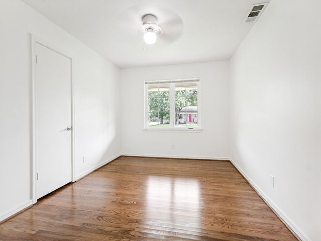 912 Fernwood Drive, Richardson, TX 75080