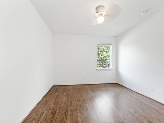 912 Fernwood Drive, Richardson, TX 75080