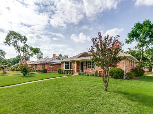 912 Fernwood Drive, Richardson, TX 75080