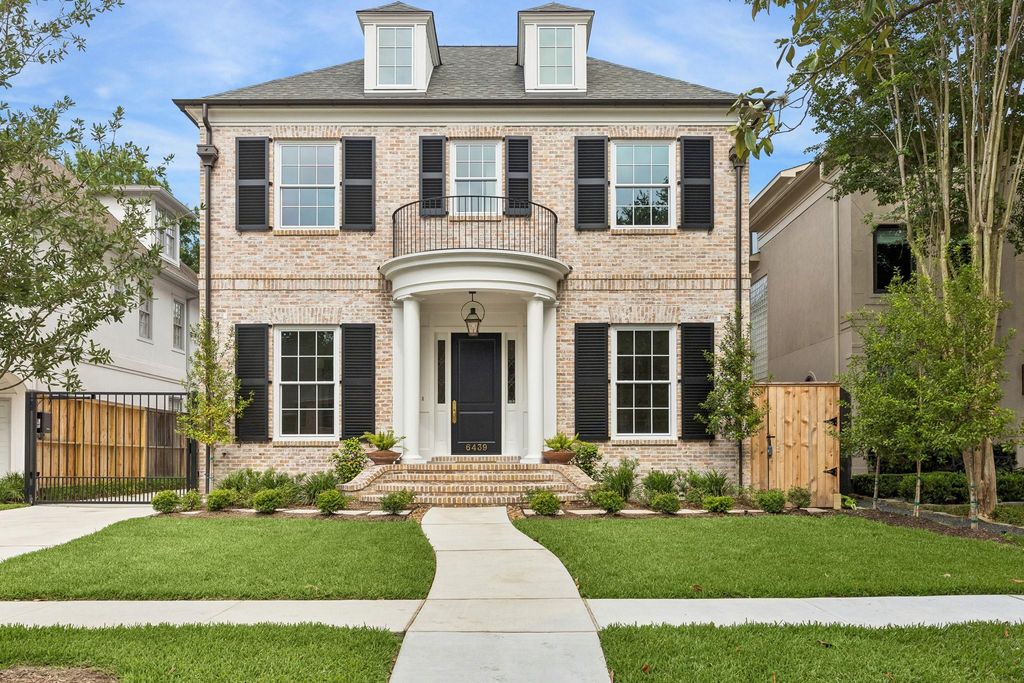6439 Westchester Avenue, West University Place, TX 77005
