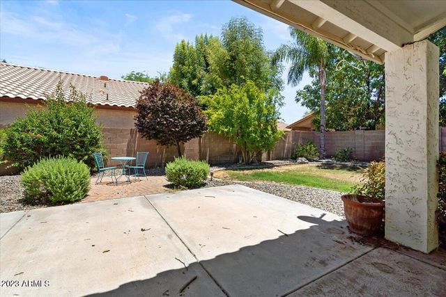 1891 W LONGHORN Drive, Chandler, AZ 85286