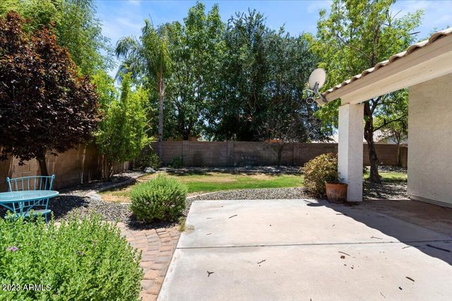 1891 W LONGHORN Drive, Chandler, AZ 85286