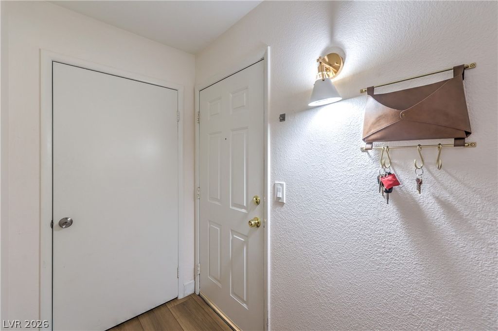 1909 High Valley Court 203, Las Vegas, NV 89128 — photo 3