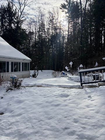 17 Henry Hill, Stamford, VT 05352