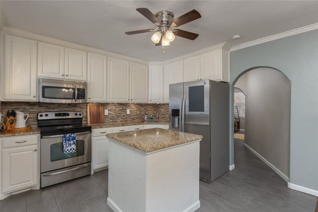 3924 Birchman Avenue, Fort Worth, TX 76107