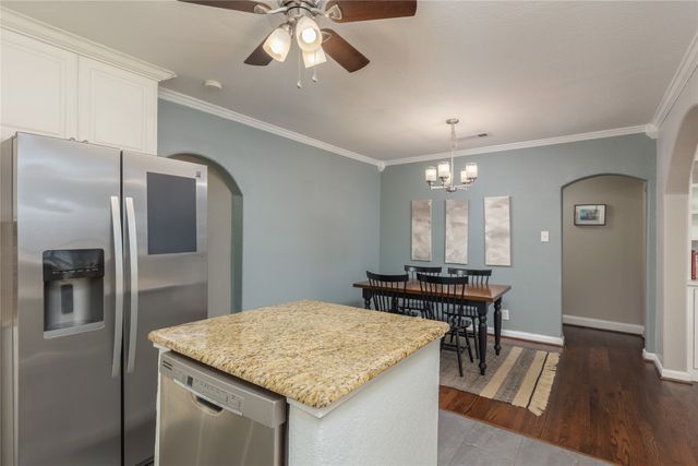 3924 Birchman Avenue, Fort Worth, TX 76107