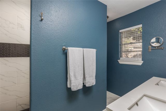 3924 Birchman Avenue, Fort Worth, TX 76107