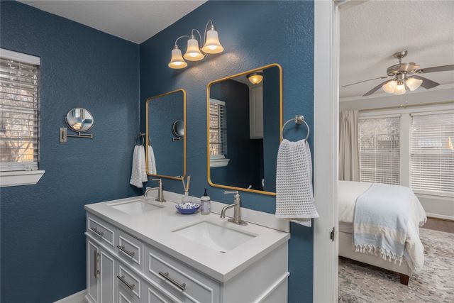 3924 Birchman Avenue, Fort Worth, TX 76107