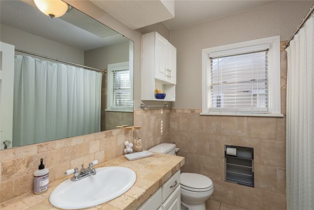 3924 Birchman Avenue, Fort Worth, TX 76107