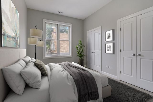 819 Foster Street 3N, Evanston, IL 60201