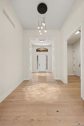 57135 Meadowridge Drive, Washington, MI 48094