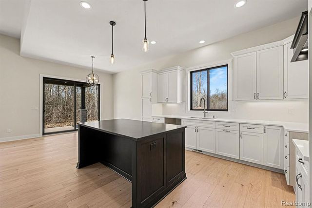 57135 Meadowridge Drive, Washington, MI 48094